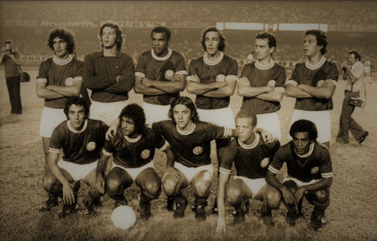 Equipe do Palmeiras campeã do Brasileiro de 1973