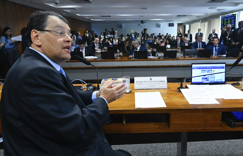 Eduardo Braga (MDB-AM) apresenta plano de trabalho da reforma tributária | Foto: Geraldo Magela/Agência Senado