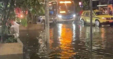 Chuvas intensas no Rio de Janeiro deixam ruas alagadas e causam transtornos no transporte público