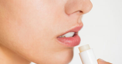 Envelhecimento labial: como prevenir rugas, ressecamento e perda de volume