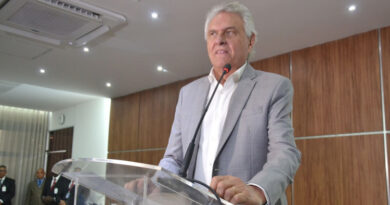 Ronaldo Caiado afirma que Brasil vive ‘falta de comando’ e que presidencialismo foi destruído