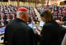 Cardeais reafirmam em reunião pré-conclave avançar com reformas do papa Francisco