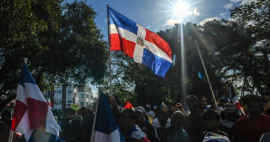 Manifestantes causam apagão na capital do Haiti 