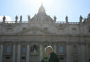 Vaticano divulga horários das votações no conclave e revela horário da primeira fumaça