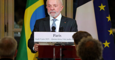 Lula critica ONU em Paris: ‘Não representa mais quase nada’