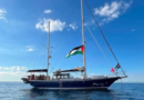 Barco com ativistas e ajuda humanitária está a 48 horas da Faixa de Gaza