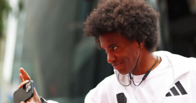 Fulham dispensa Willian, Carlos Vinícius e mais 11 jogadores após temporada ruim no Inglês