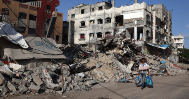 Plano de retirada israelense de Gaza dificulta negociações de trégua, dizem fontes palestinas