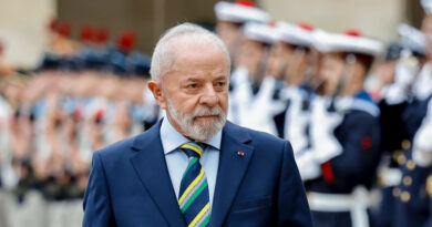 Brasil responderá tarifaço dos EUA com lei de reciprocidade, diz Lula