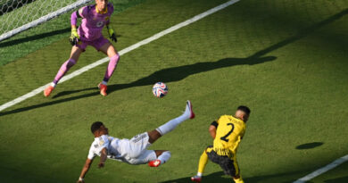 Real Madrid vence Borussia Dortmund com golaço de Mbappé e vai enfrentar o PSG na semifinal do Mundial de Clubes
