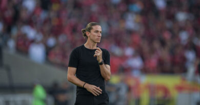 Filipe Luís detona Pedro e explica corte contra o São Paulo: ‘Atitude lamentável, beirou o ridículo’