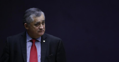 Judicialização do IOF: líder do governo reconhece tensão com Congresso, mas defende decisão de Lula