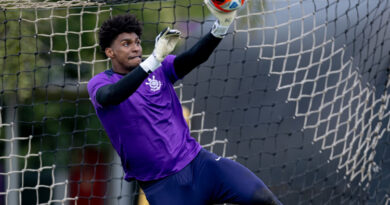 Corinthians treina em dois períodos e Hugo Souza celebra um ano de clube: ‘Primeiro de muitos’