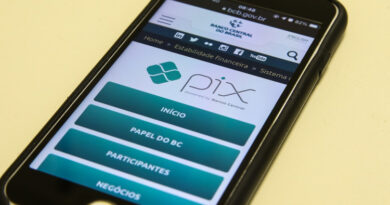 Banco Central suspende três instituições do Pix após ataque cibernético