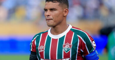 Thiago Silva exalta classificação do Fluminense para semifinal do Mundial de Clubes: ‘Melhores mais uma vez’